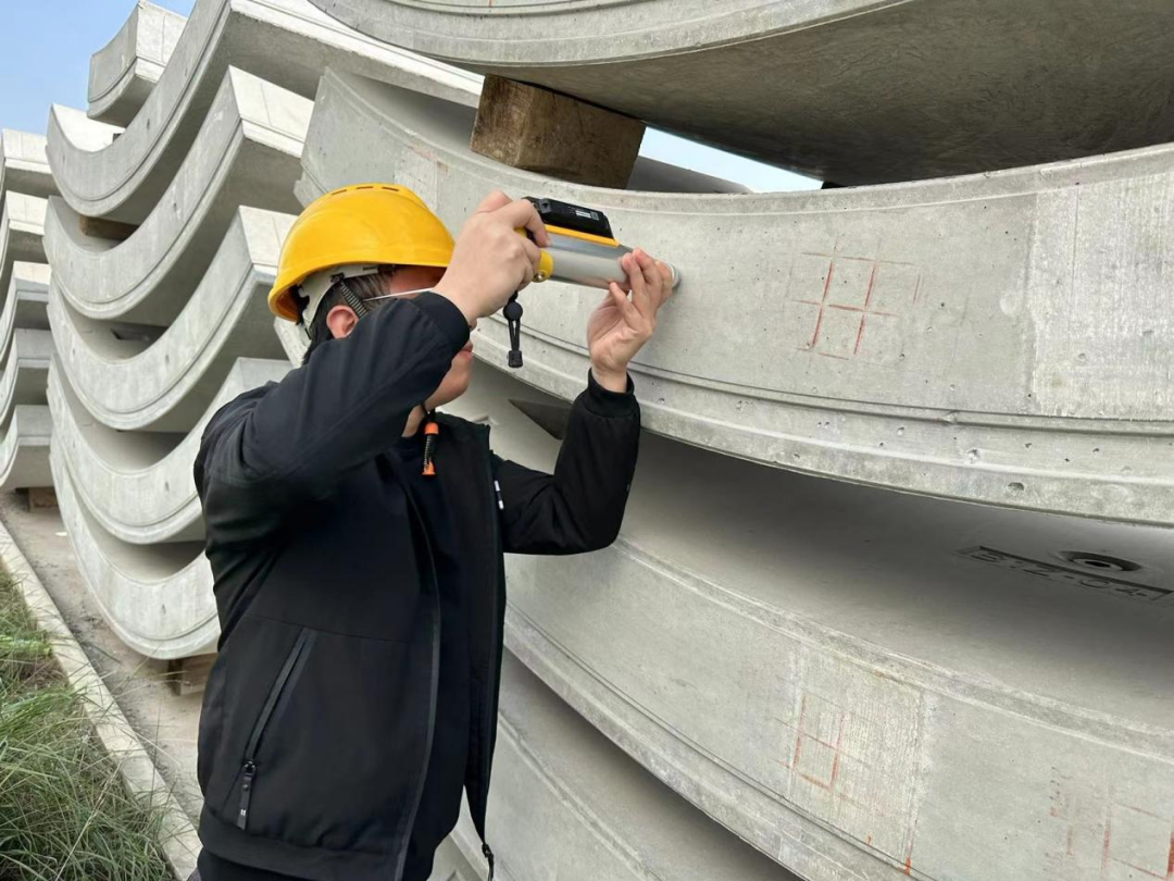 �±���(�й���)���޹�˾ - ����